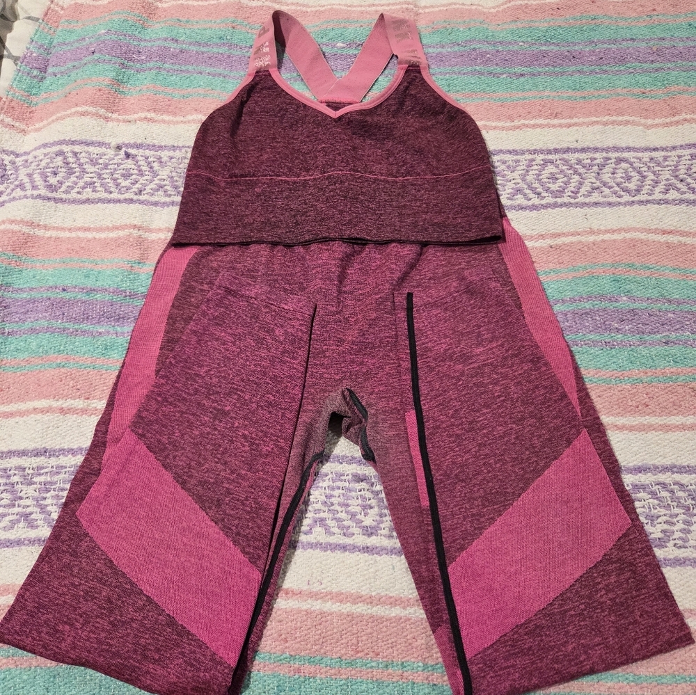 PINK by Victoria's Secret Seamless Bra and Leggings Set - Size L Women's US